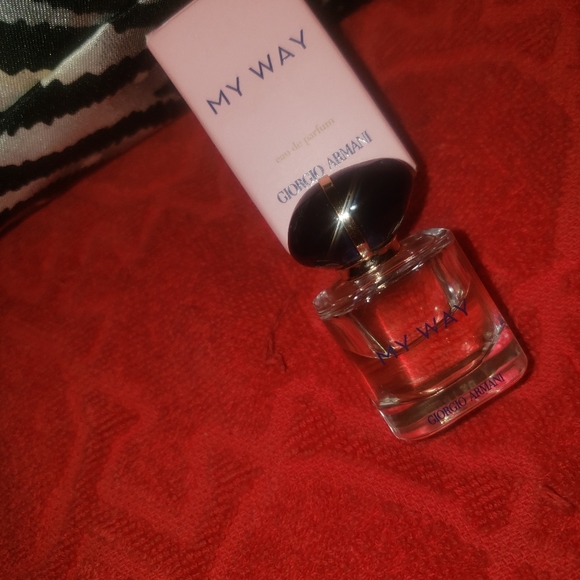 Women's Perfume (MY WAY) By GIORGIO ARMANI - Picture 16 of 16